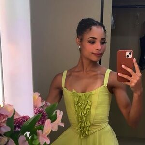 Meet your Posher, Kellen